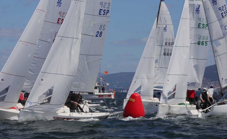 Vigo pone el punto final a las Sailway Series J70