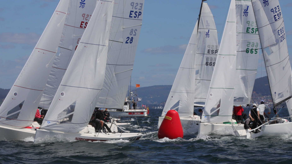Vigo pone el punto final a las Sailway Series J70