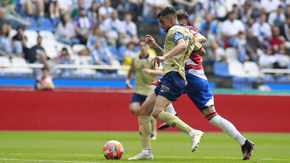 El Granada aprovecha que Riazor y el Dépor ya están a otras cosas (2-3)