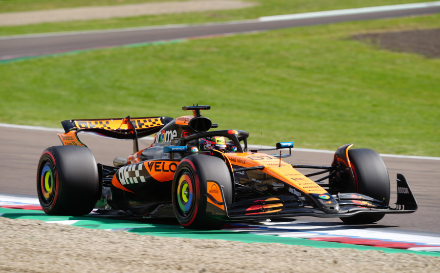Piastri se lleva la 'pole' por 34 milésimas sobre Verstappen; Alonso, 5º y Sainz, 6º