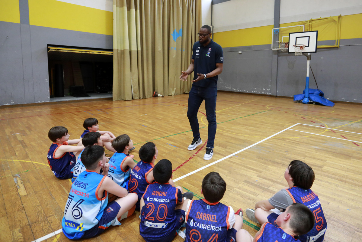 Basquet (26) 21320608