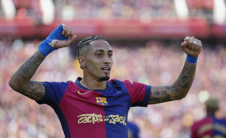 Raphinha amplia su contrato con el Barcelona hasta junio de 2028