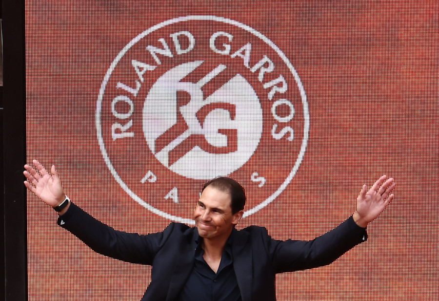 Rafa Nadal recibe un homenaje de leyenda en Roland Garros: "No fue fácil pero valió la pena"