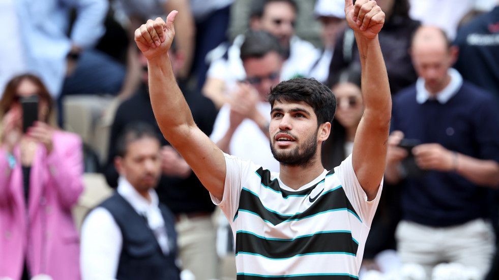Alcaraz arranca con paso firme en Roland Garros