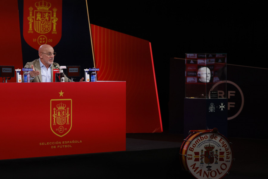 Isco Alarcón  regresa a la selección española junto a Vivian, Gavi y Fermín
