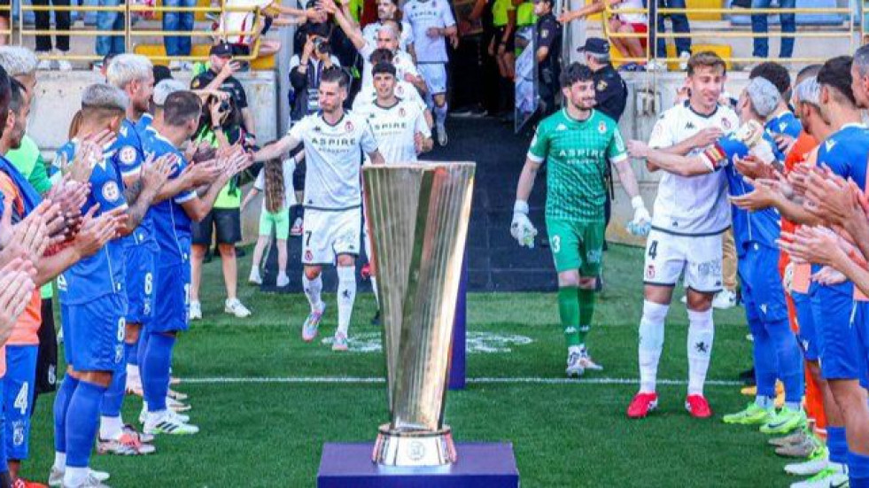 Luis Chacón, suplente en el empate en la ida de Final de Campeones entre Cultural y Ceuta (2-2)