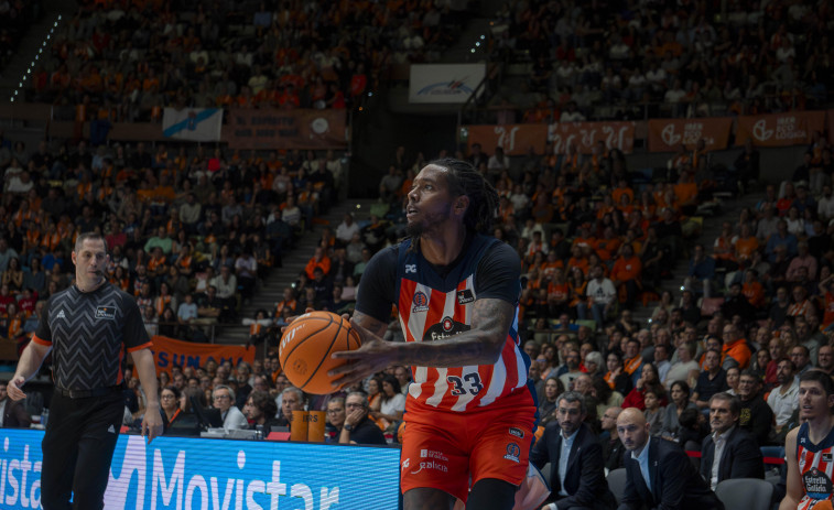 Thompkins no descarta seguir en el Básquet Coruña la próxima temporada en Primera FEB