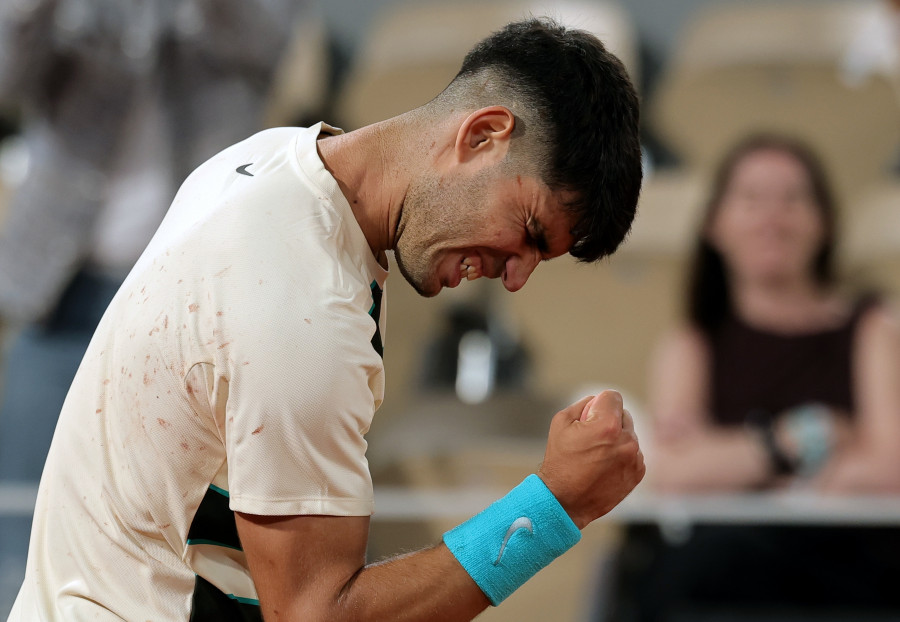 Alcaraz escapa de la trampa de Dzumhur