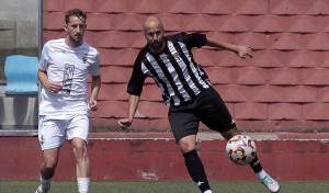 El talento de Bandera permite al Victoria pelear el ascenso hasta el final (1-0)