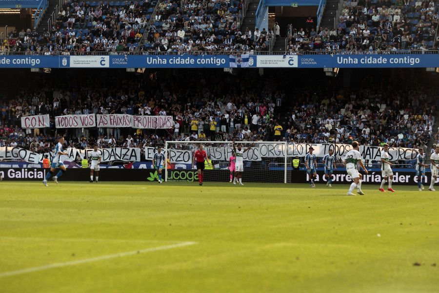 Riazor se cobra facturas entre la fiesta ajena