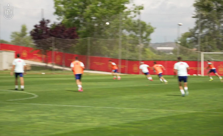 Yeremay ya está con la selección: así fue el golazo con el que aterrizó en Las Rozas