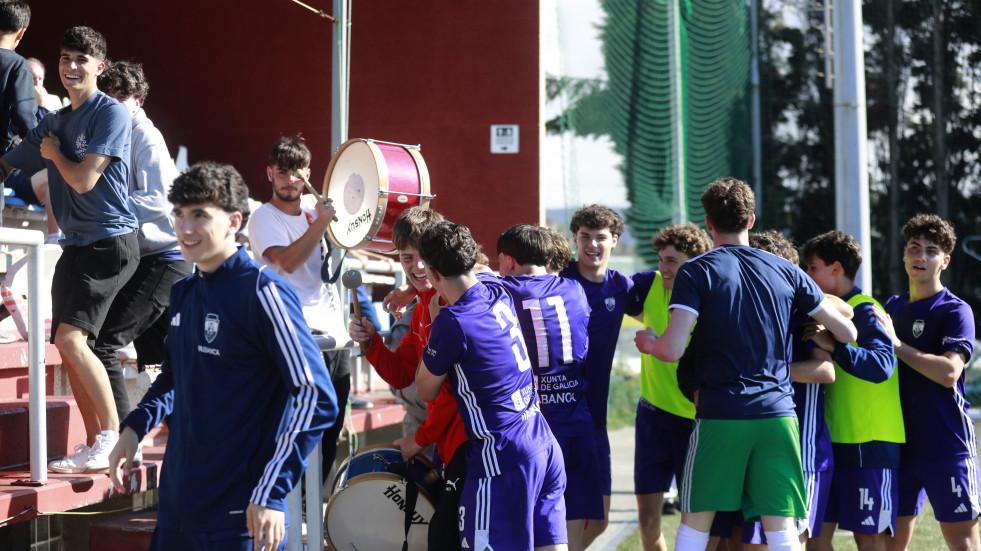 El Montañeros Juvenil seguirá contando con Xenxo Suárez y Mateo Mosquera