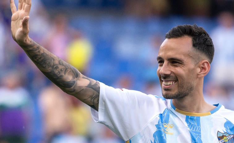 Manu Molina, Kevin Medina y Dioni, bajas en el Málaga para la próxima temporada