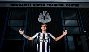 El Newcastle hace oficial el fichaje de la perla del Málaga a coste cero