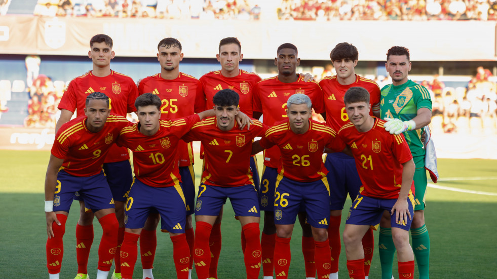 Titularidad y 45 minutos para Yeremay con España