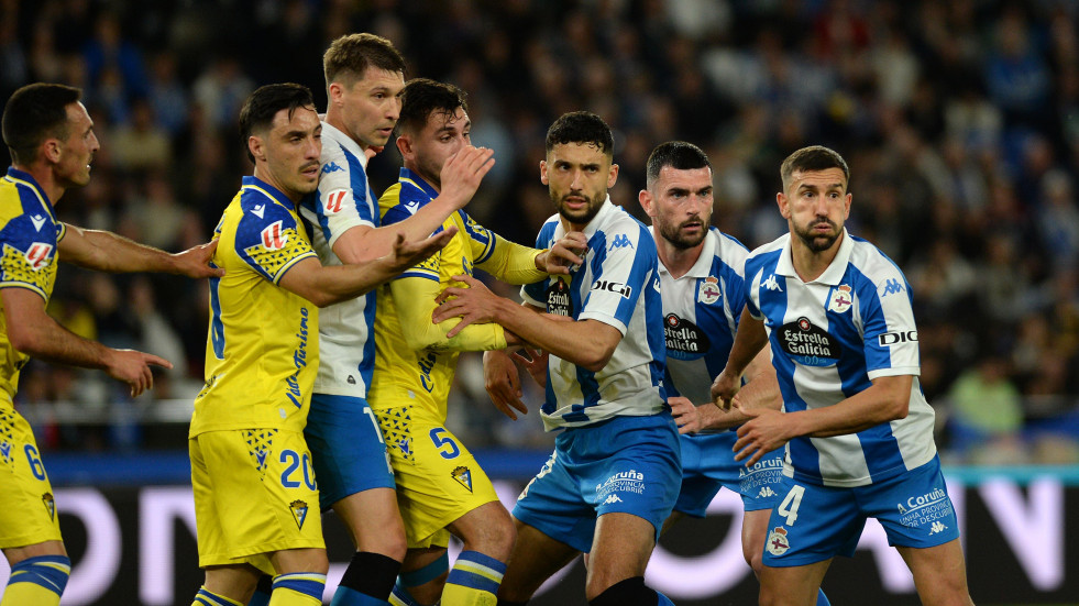 El Cádiz, el club de Segunda que más madruga con su campaña de abonos