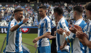 Fugacidad en el Dépor: los jugadores duran 1,4 años de media en el club en esta década