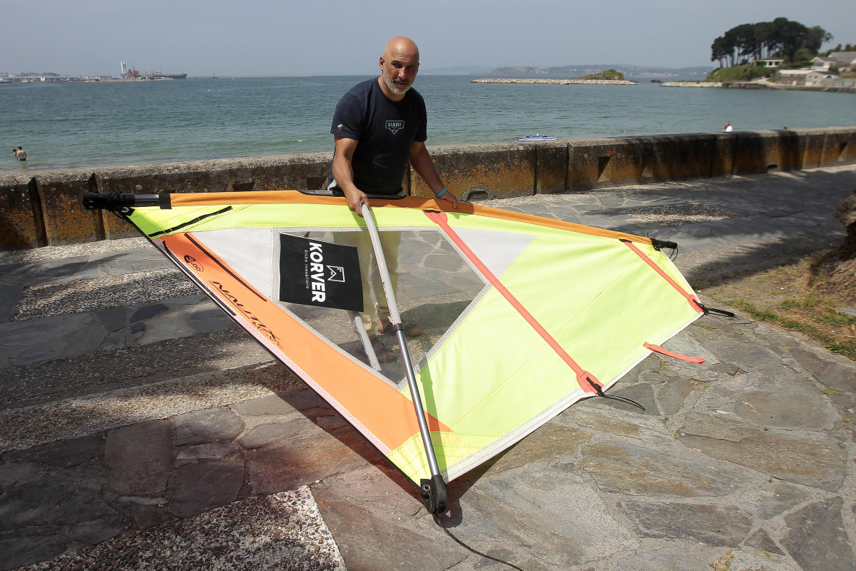 Surf  19  18553606