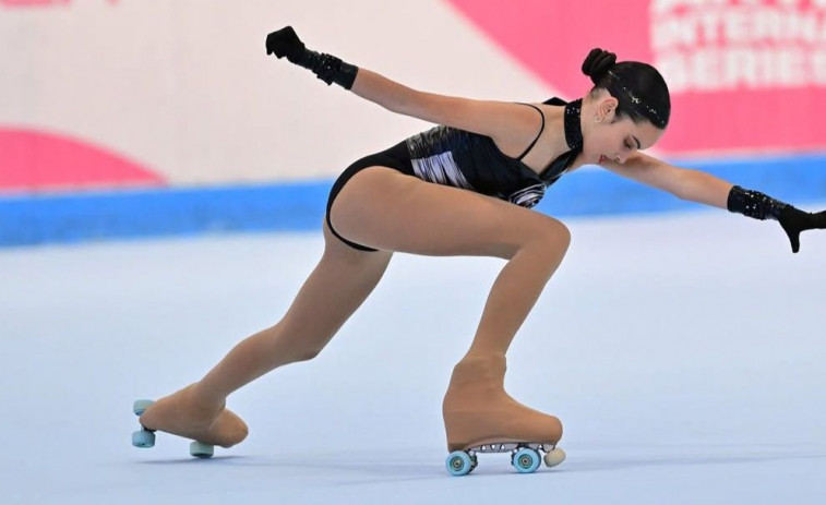 La coruñesa Olivia Rey apunta a las medallas en la Copa del Mundo de patinaje artístico