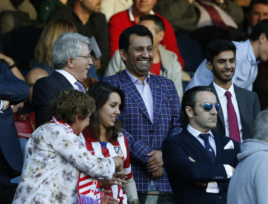 La Fiscalía pide 14 años de prisión para Al-Thani y sus hijos por irregularidades en el club