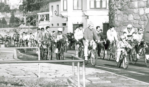 A Coruña recupera este domingo el Día de la Bicicleta y lo adereza con una clase de historia
