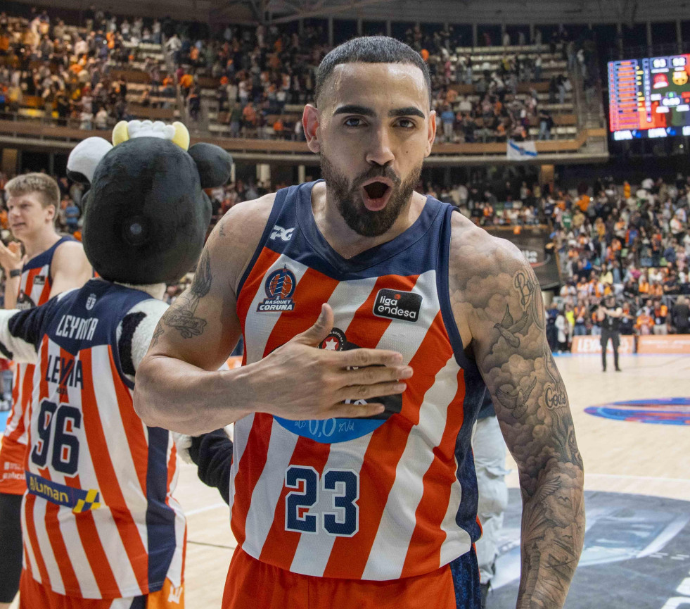 Leyma Coruña | Barrueta: “Me gustaría que me recuerden por más que ese 3+1”