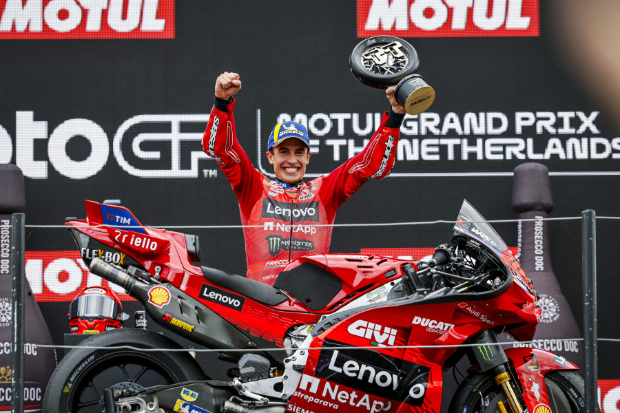 Marc Márquez suma seis victorias, es más líder, e iguala a triunfos con Giacomo Agostini