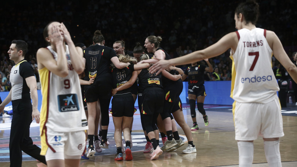 La selección femenina cae de la manera más cruel ante Bélgica en la final del Eurobasket  (65-67)