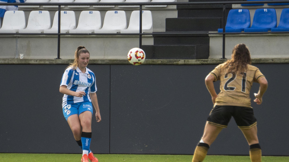 Elena Vázquez y Paula Monteagudo pasan a tener ficha del primer equipo