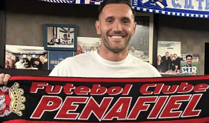 Touriñán anuncia 'el fichaje' de Lucas Pérez por el Penafiel