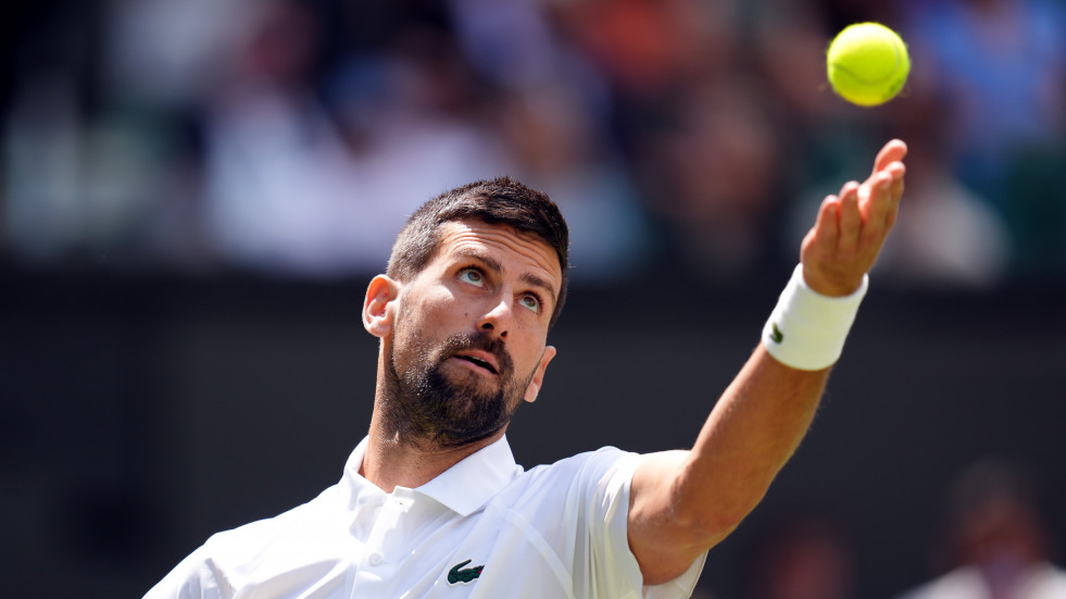 Plácida victoria de Djokovic hacia la tercera ronda