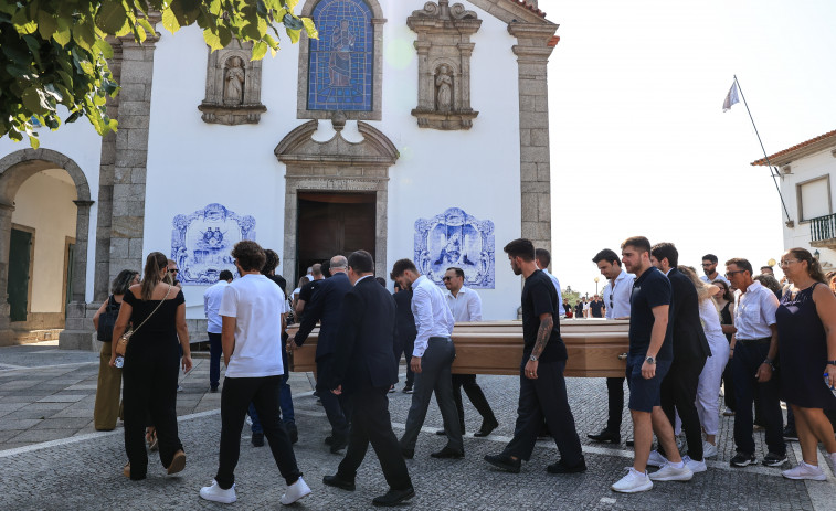 El fútbol portugués y el Liverpool despiden a Diogo Jota