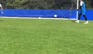 Luismi ya exhibe su zurda en Abegondo