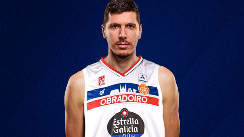 El serbio Goran Huskić refuerza el juego interior del Obradoiro