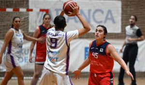 Carlota Velasco se despide del Maristas tras cuatro temporadas