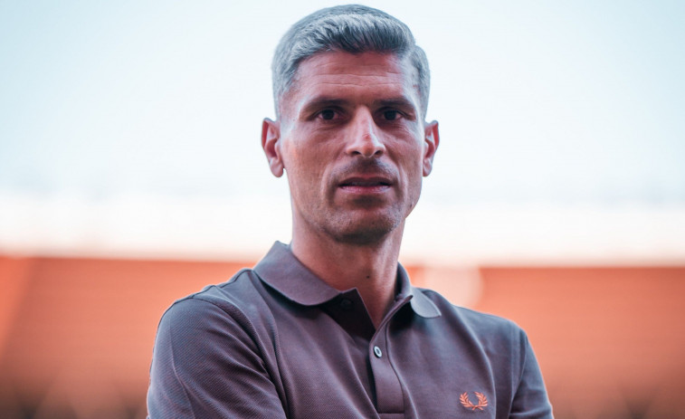 El exjugador del Dépor Salva Sevilla, nuevo team manager del Almería
