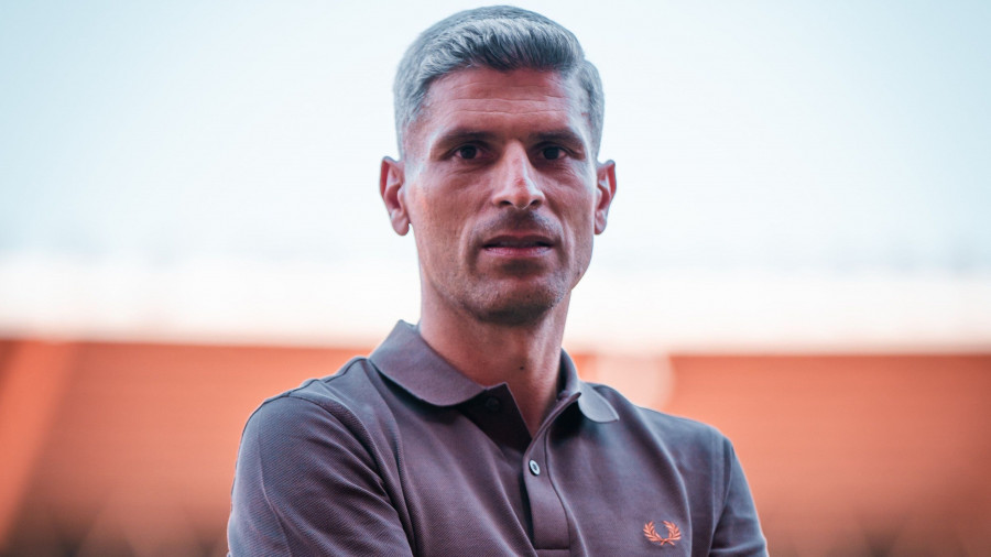 El exjugador del Dépor Salva Sevilla, nuevo team manager del Almería