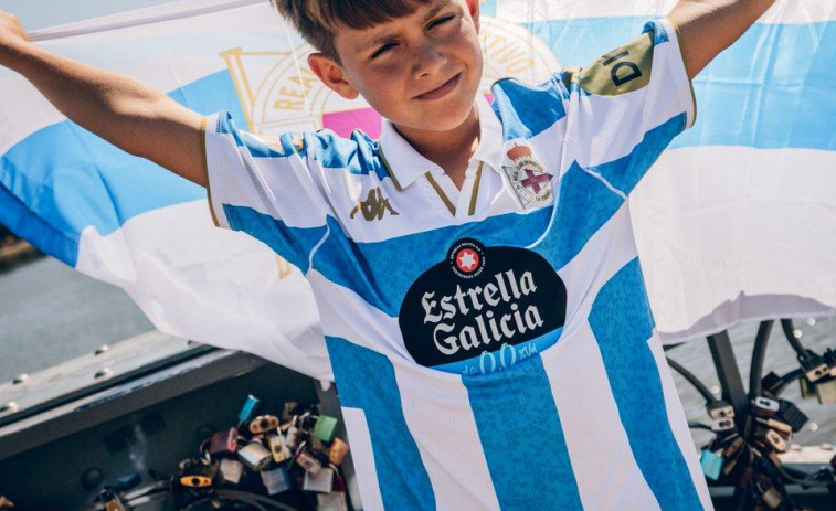 Así se diseñan las camisetas del Dépor: una historia llena de identidad y emoción