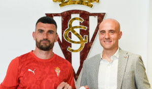 Así recibió el Sporting de Gijón a Pablo Vázquez: “Una de las cosas más grandes que te llevas de un club es el reconocimiento de la afición”