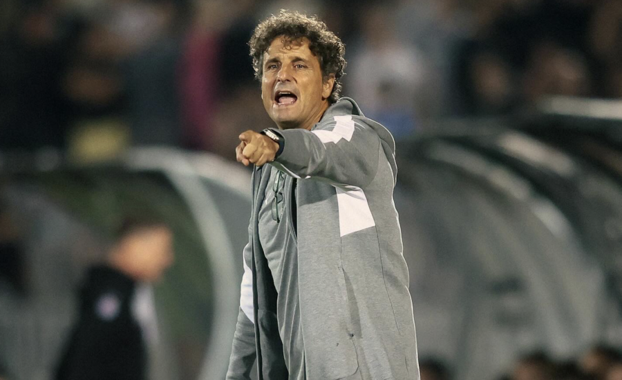 El AEK Larnaca entrenado por Imanol Idiakez elimina de la Europa League al Partizán en Belgrado