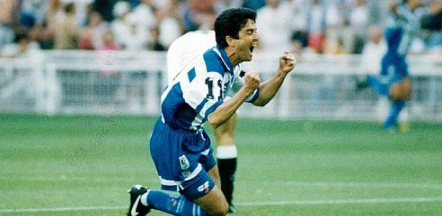 La revista Panenka elige una camiseta del Dépor entre las más icónicas de la historia