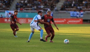 Sigue en directo el Compostela-Dépor: segundo examen de pretemporada para los blanquiazules