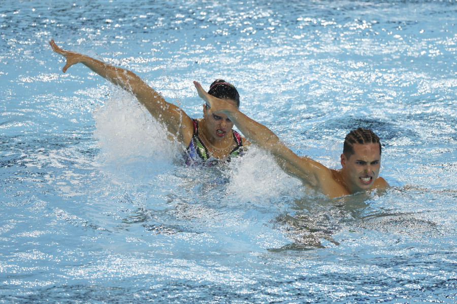 Dennis González y Mireia Hernández, plata en la final del dúo técnico mixto
