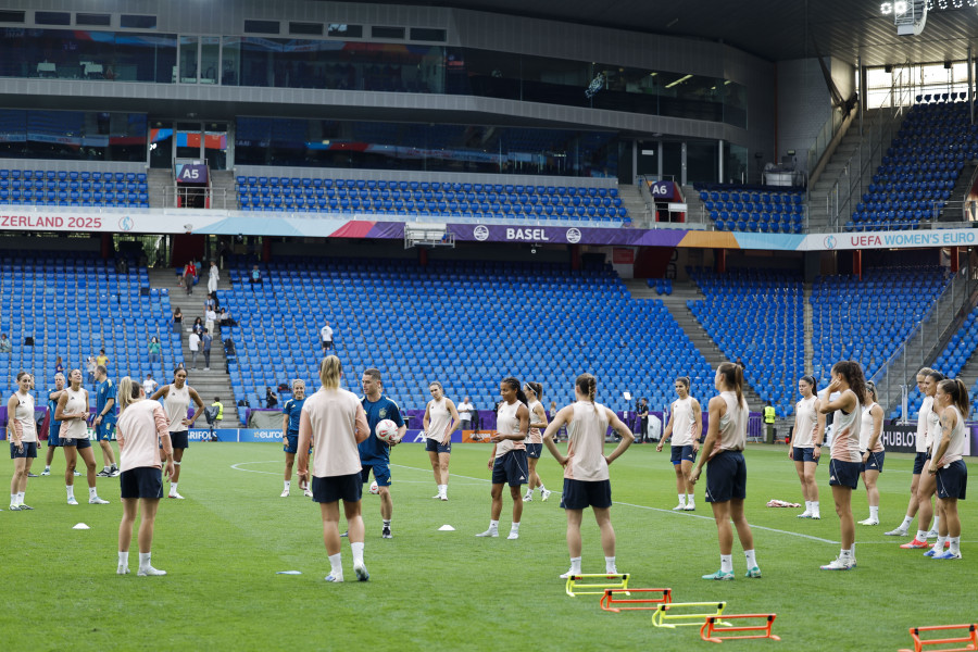 España completa el último entrenamiento antes de la final de la Eurocopa