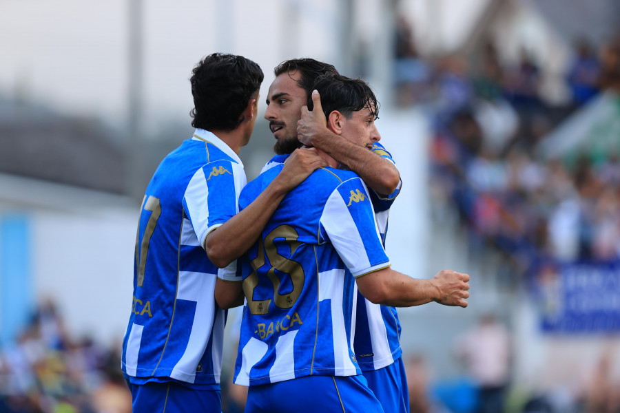 Ribadeo, la frontera que fue trinchera: cinco apuntes del Deportivo-Oviedo