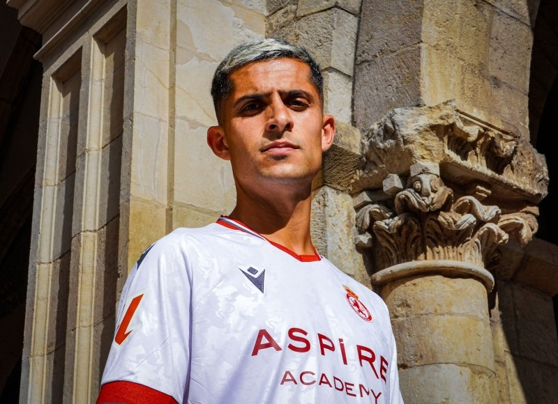 Primera equipacion cultural leonesa