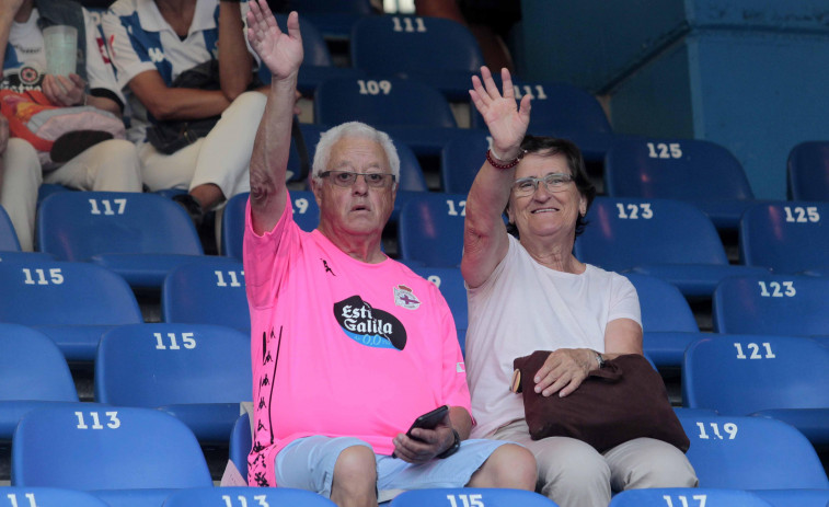 La hinchada del Dépor entra en calor