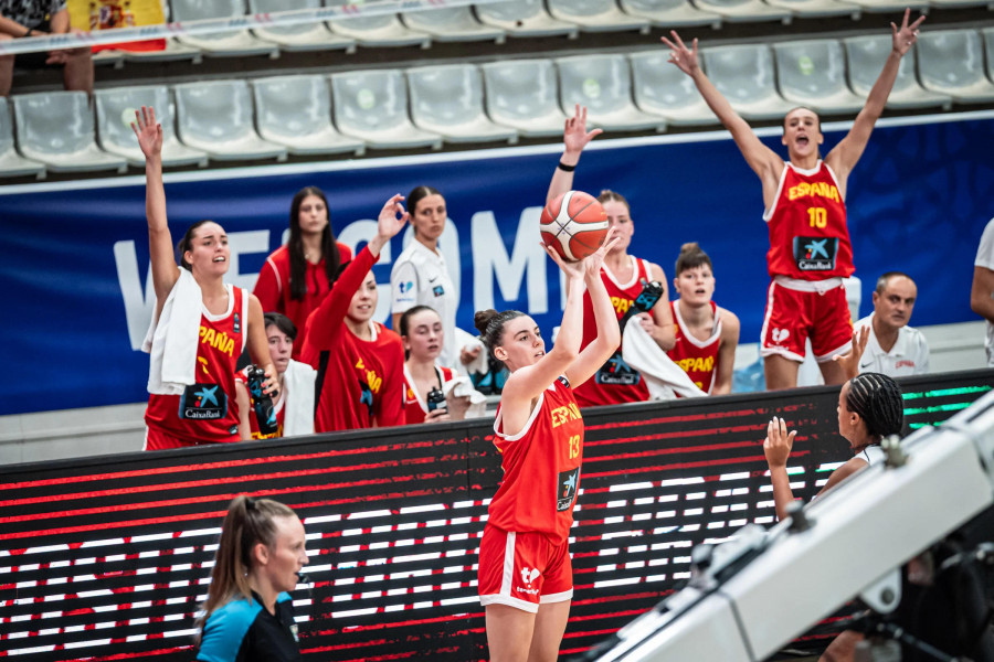 La selección femenina sub-20 se hace de oro en diez minutos