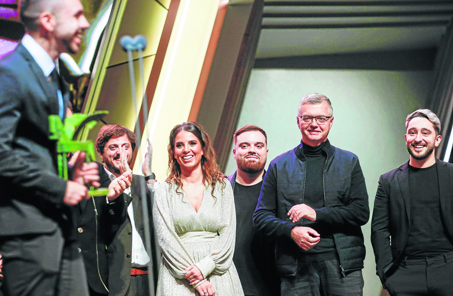 Ibai Llanos rompe la baraja