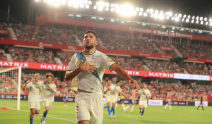 Eddahchouri venderá caro el '9' del Deportivo